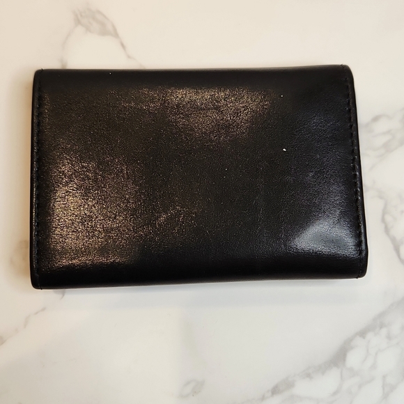 Authentic Gucci 6 Key Case - Picture 3 of 11